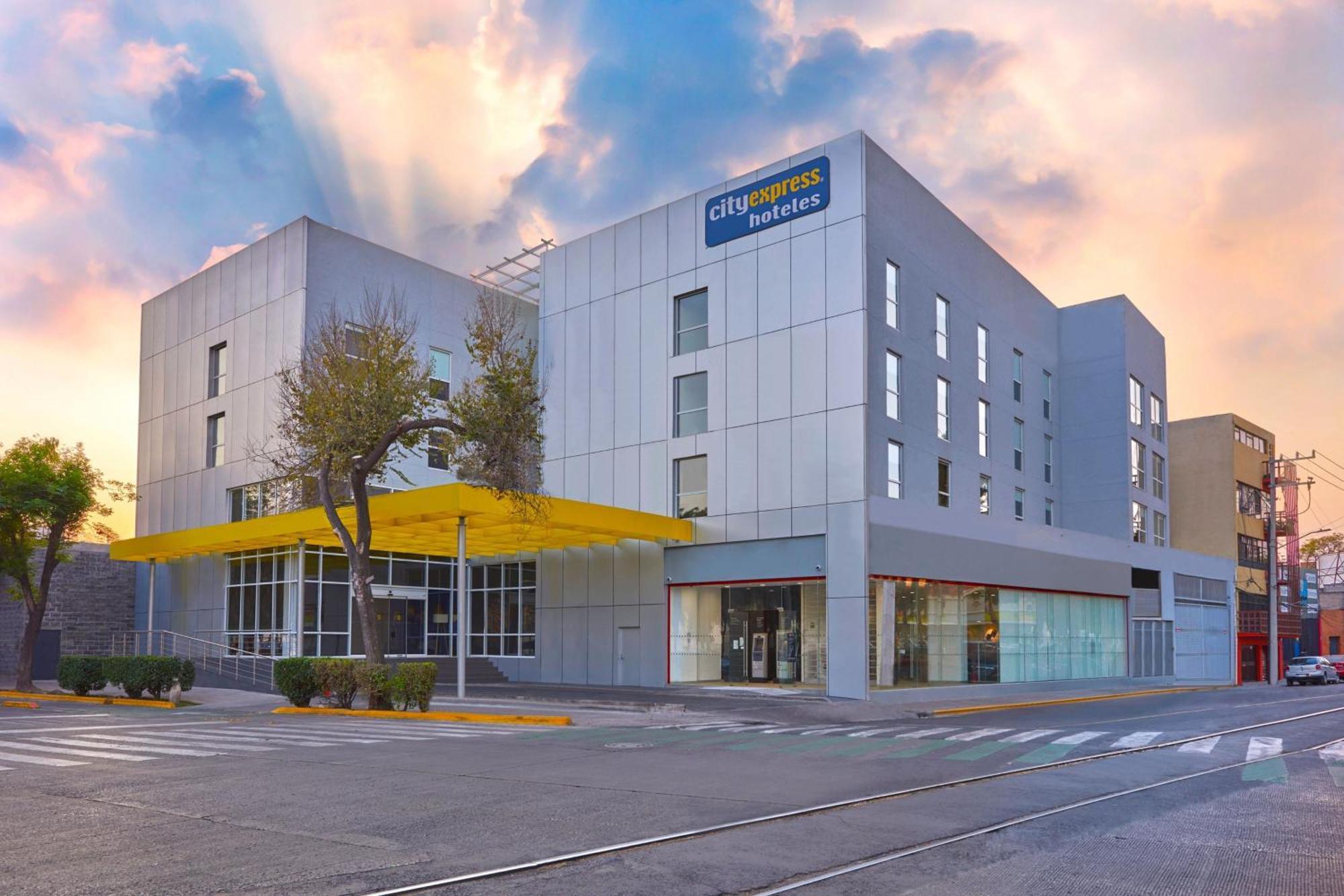 City Express By Marriott Ciudad De Mexico La Villa Eksteriør billede