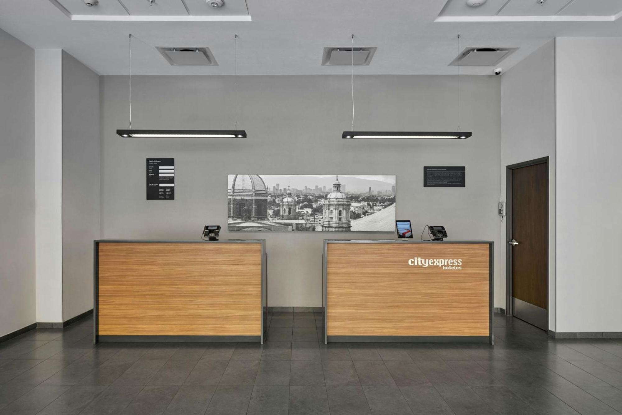 City Express By Marriott Ciudad De Mexico La Villa Eksteriør billede